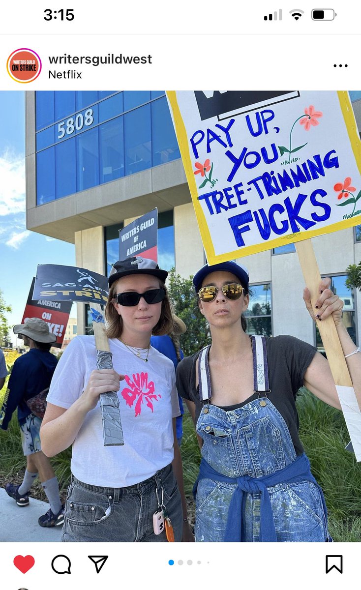 RT @ellenbyronla: No surprise that Sarah Silverman would have this GREAT sign. https://t.co/VRmJDSRUnH