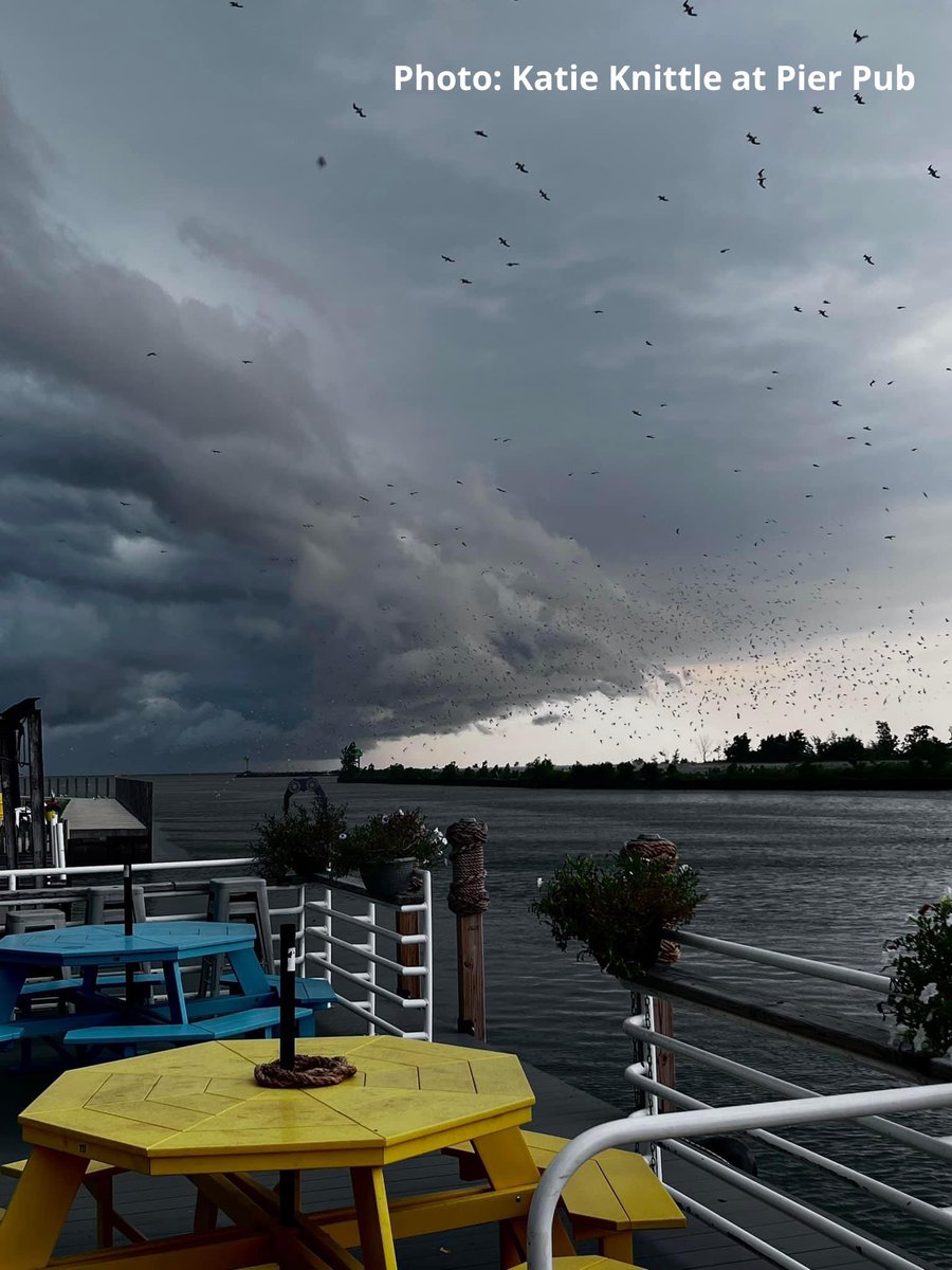 Big storm in #huronohio #lakeerie #boatinghuron