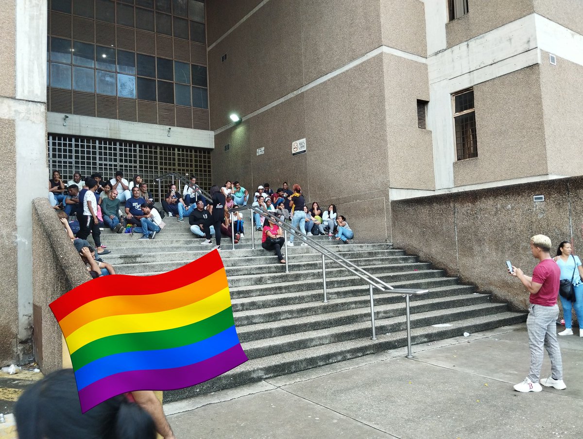 cristhian_gut's tweet photo. Apoyando a los inocentes ✊🏽se hará justicia 🏳️‍🌈 #LGTBIQ #LiberenALos33 https://t.co/Gyocul91GJ