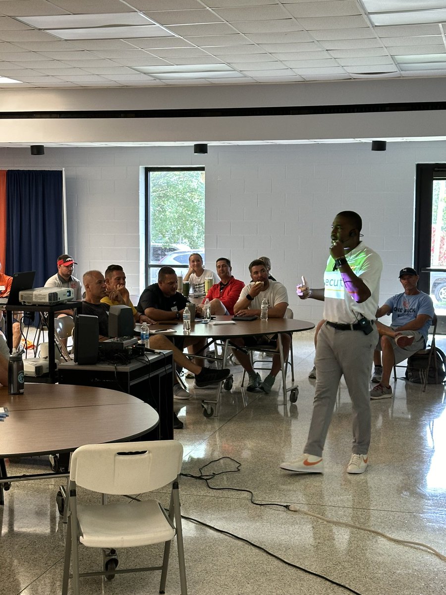 Great to see our Sumner County teachers working together to kickoff a great school year! <a href="/skinner_frankie/">Frankie Skinner</a> #SumnerAchieves @jhesson83 <a href="/causey_chris/">Dr. Chris Causey</a> @SGMcClard <a href="/TeachHigh32/">Kim High</a> <a href="/JEric_Bowman/">Eric Bowman</a> @SGMcClard <a href="/causey_chris/">Dr. Chris Causey</a> <a href="/KarenMedana/">Karen Medana</a> <a href="/cherie_estep/">Cherie estep</a> <a href="/emsstacey/">Stacey Cornette, Ph.D.</a>