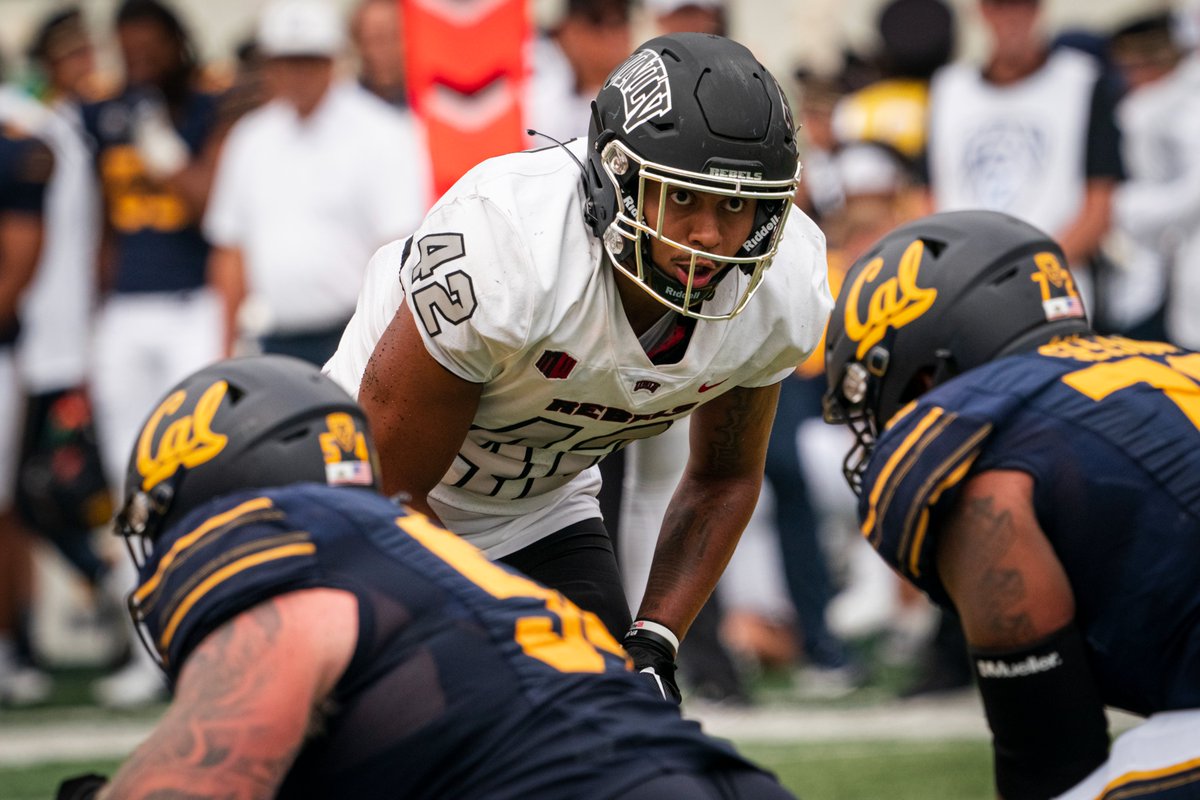 unlvfootball's tweet photo. Rebel contingent on @PFF_College Preseason All-MW Teams led by @C_Shel232 
📰https://t.co/r3R7cR74fE
#BEaREBEL https://t.co/02qrOL9lHf