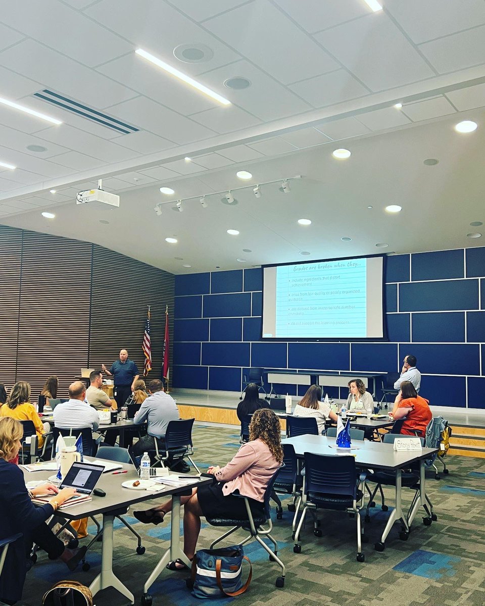aharrison_teach's tweet photo. Today we welcomed all new Ts to the district! It’s was a day full of learning and connecting. I’m so thankful they chose @GV_Schools! We even ended the day with an ice cream social sponsored by The Grain Valley Education Foundation and @culvers! #newbeginnings #firstday #theyrock https://t.co/U98tBPPaHC