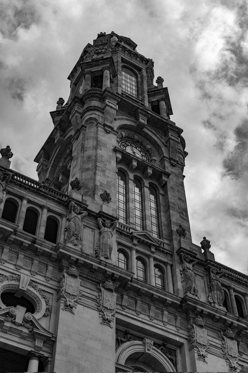 miguelpg__'s tweet photo. Después de revisar 2000 fotos parece que he sacado alguna que me gusta de Oporto https://t.co/bg0Srdu2mG