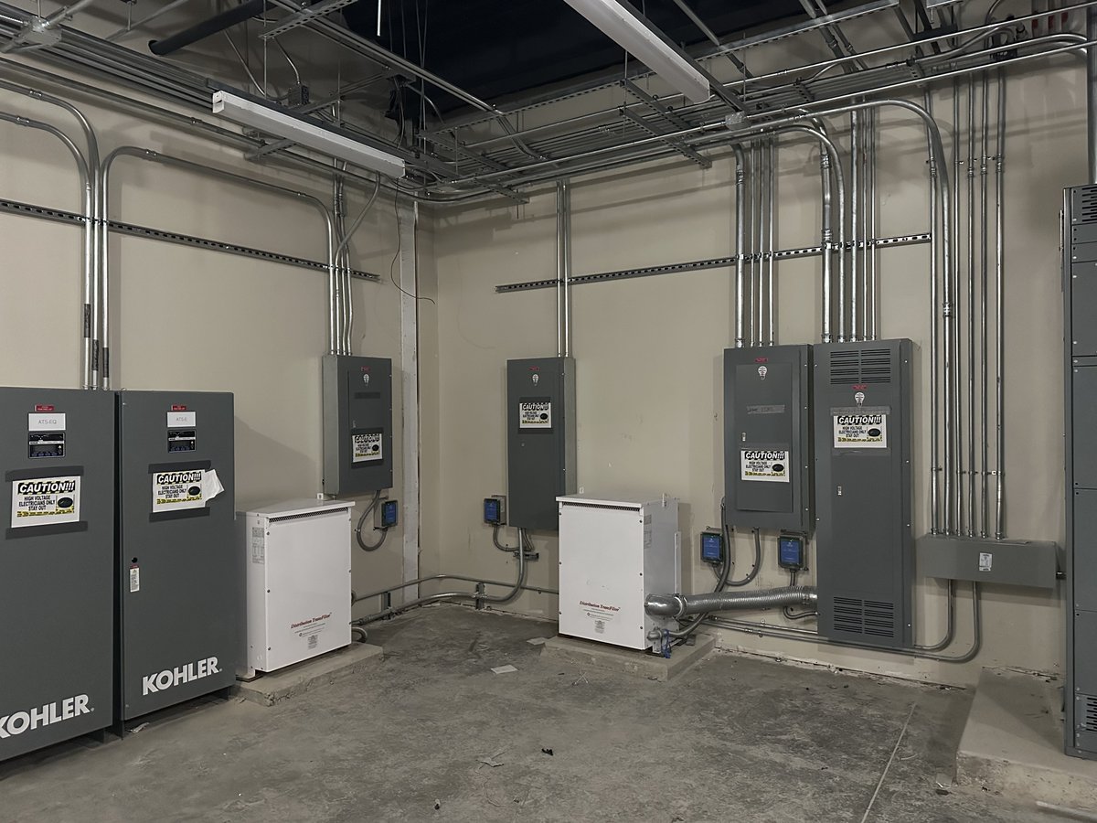 JomarElectrical's tweet photo. You think your car's hot? Check out these switchgears.

#jomar #austintx #houstontx #lubbocktx #electricians #electricalcontractors #electrical #lettherebelight #dallascollege https://t.co/U5rW655IMT