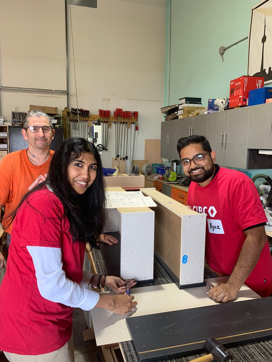 Furniture_Bank's tweet photo. We recently welcomed @CIBC back to The Workshop and their team did an amazing job. They assembled many furniture pieces, including 7 bookshelves and 13 coffee tables! Their accomplishments help support GTA families. Thank you CIBC! #CorporateVolunteering #TeamBuilding #Charity https://t.co/mfq97j6Bok