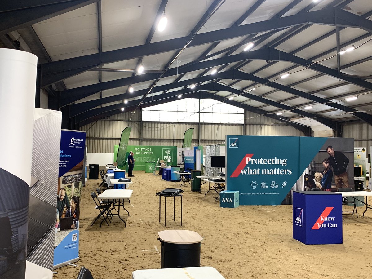 ParryJea's tweet photo. A very busy campus tonight as we make the final preparations for the @EnergyinAgri show tomorrow. If you are curious about smart climate, farm diversification or farm energy @GurteenCollege is the the only place to be https://t.co/oCFx1bXtfr