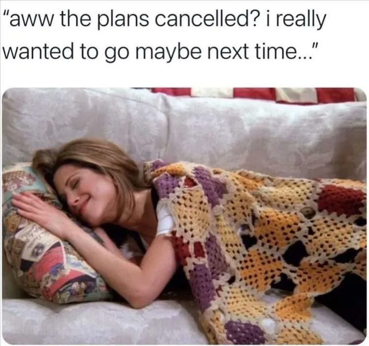 JenniferCwrites's tweet image. I&apos;d rather be curled up on the couch with a good book. If you know, you know. #funny #idratherbereading #sleepdeprived #amreading #books #introvert