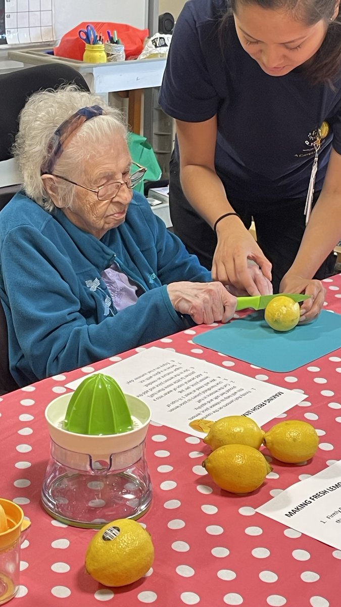 How can you make a perfect summer day even more perfect? With a fresh glass of lemonade of course!  With laughter and smiles all around, our Villa residents created their own fresh lemonade step by step, savouring the sweetness together.  #whenlifegivesyoulemons 🍋