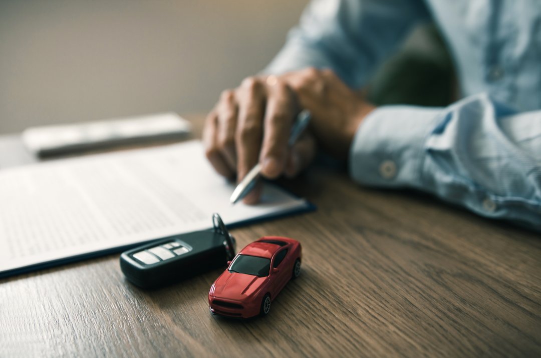If you file a car accident claim with the help of an experienced car accident lawyer, you may recover monetary compensation for your medical bills, injuries, lost wages, property damage, and more. Learn more from Tiemann Law Firm: bit.ly/3ytqO33