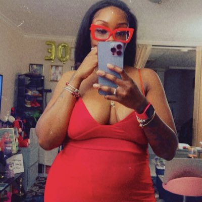 lilmssplumm's tweet photo. #NewProfilePic https://t.co/4jthAtpWxt