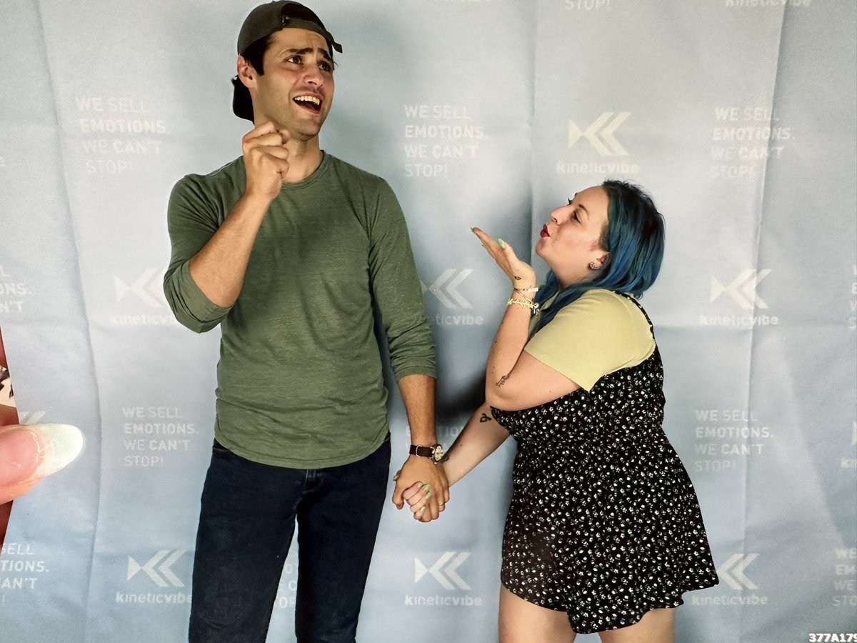 Forever_Invaded's tweet photo. I still cannot put into words how grateful I am for that con, how happy I was, how much fun I had with all my besties.
It was so hard saying goodbye to this era and still haven’t processed there won’t be a next one 🥲 #TIIM #ITAInstituteAndMore
~ just thank you @Kinetic_Vibe 🤍 https://t.co/6mBk9XXqpL