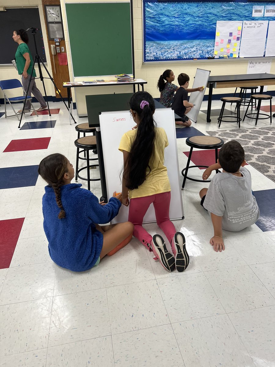 MrsClarkSTEMCPM's tweet image. Day 2 and 3 required some reflection  and adjustments, and that’s exactly what we did! 
#highqualityinstruction
#studentagency