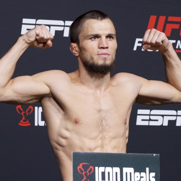 mma_orbit's tweet photo. 🚨Umar Nurmagomedov is OUT🚨

The UFC are looking for a replacement opponent to face Coy Sandhagen at #UFCNashville on August 5th.

[per @TheSchmozone]

#UFCNashville #UFC #MMA https://t.co/xKGxromUh4