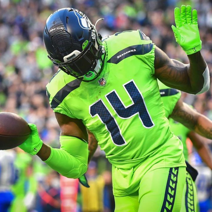 Seattle Seahawks' 'Wolf Grey' Jerseys Out After Throwbacks