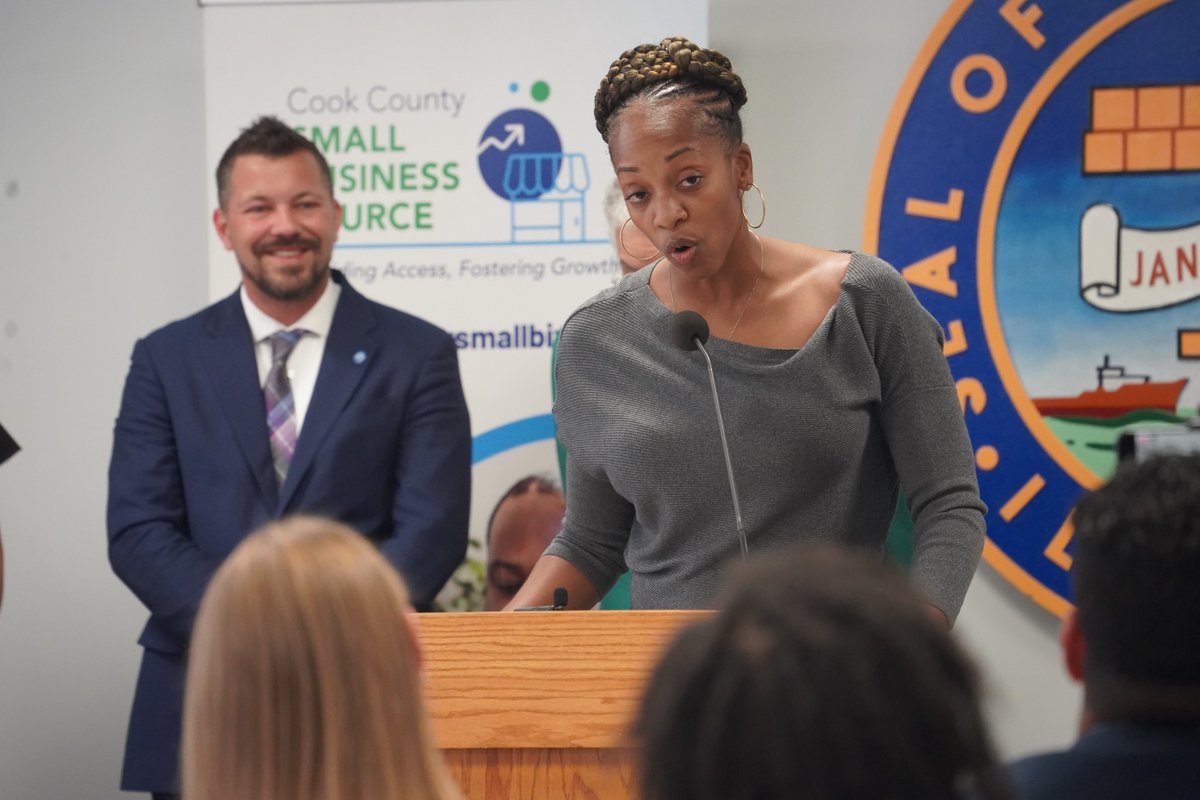 Toni Preckwinkle tweet media