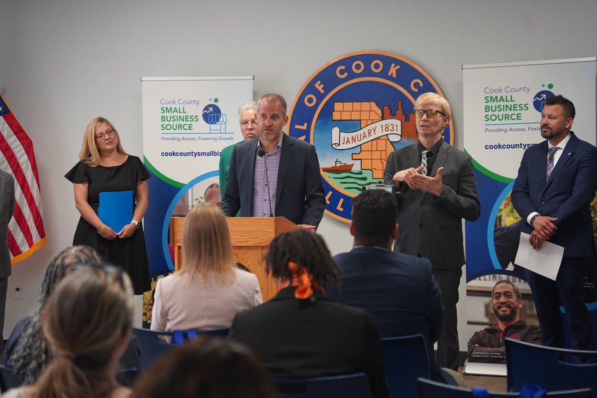 Toni Preckwinkle tweet media