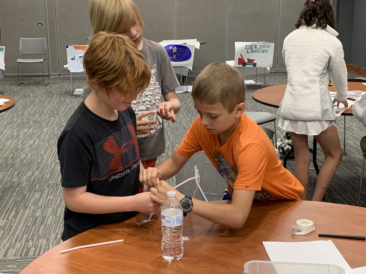 iamcccc's tweet image. The Learning Entrepreneurship through Action and Play (LEAP) summer camp is under way at @iamcccc. The camp focuses on teaching kids business skills and includes seasoned entrepreneurs who act as mentors. Here are scenes from this week's camp.
