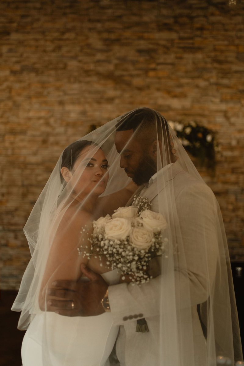 FlwrDesigns's tweet photo. Wedding szn 🤍💍 https://t.co/y7vALzzQi9