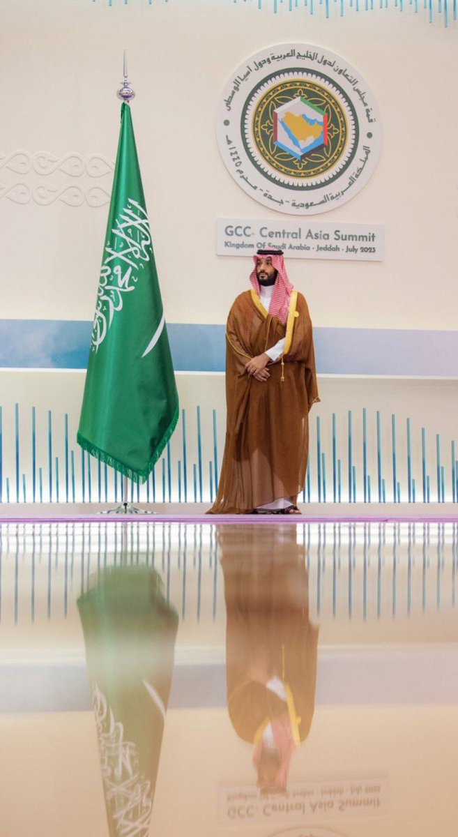 القمّة وكل شيئ..🇸🇦🇸🇦
#ولي_العهد 
 #القمة_الخليجية_مع_C5