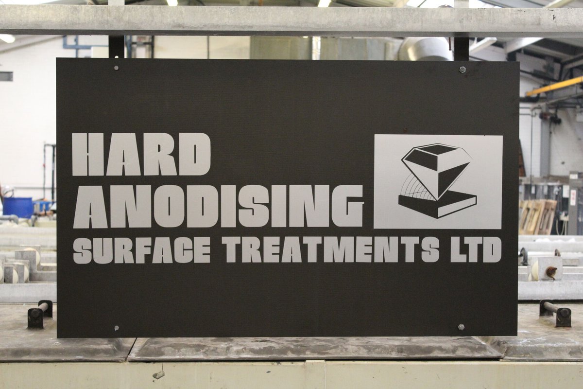 Check out the #silveranodising on our sign!

We also have other colour options available upon request. Our palette spans gold, black, red and blue.

Find out more bit.ly/3Kyj2Lh

#hardanodising #metalfinishing #anodisingforprotection #ukmfg #staffordshirehour