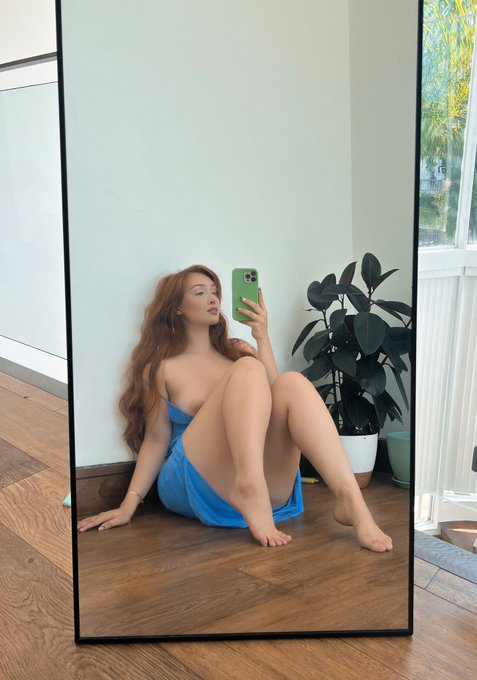 patiently waiting for you to come home.. https://t.co/0AwLmsrbYk