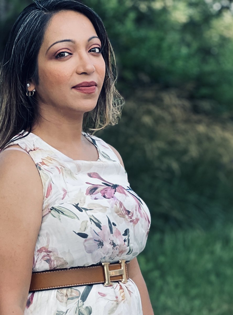 IttelaAli's tweet photo. Mid-age is a time of acceptance and self-love. Instead of chasing unrealistic ideals, I choose to embrace my unique beauty and healthy life choices. I've realized that true beauty lies in confidence, self-care, &amp; nurturing my soul #EmbraceYourBody #MomLife #selflove https://t.co/SbQtO1UODZ