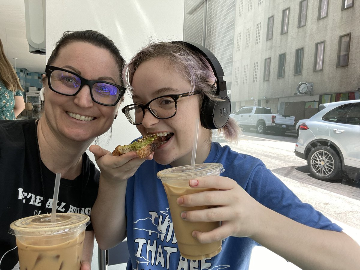 Coffee selfie…enjoyed my time with my oldest. 😚☕️🧊
<a href="/SHARDEECRYSTAL/">C Cavitt</a> <a href="/JackLoweSrES/">Jack Lowe Sr. ES Personalized Learning Campus</a> #loweselfiechallenge #Everythinginexcellence