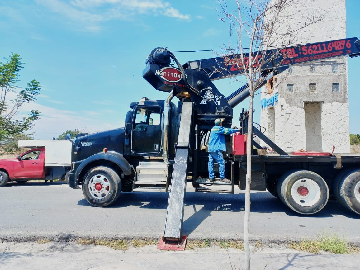 Renta de grúa industrial tipo titán con pluma hidráulica de hasta 45 m iinfo al 56 21 16 48 76 
#BlueDragonSeriesAwards #dolar #BarbieMovie #SongHyeKyo #BlueDragonSeriesAwards2023 #BarcelonaSC #DeIreneOpino