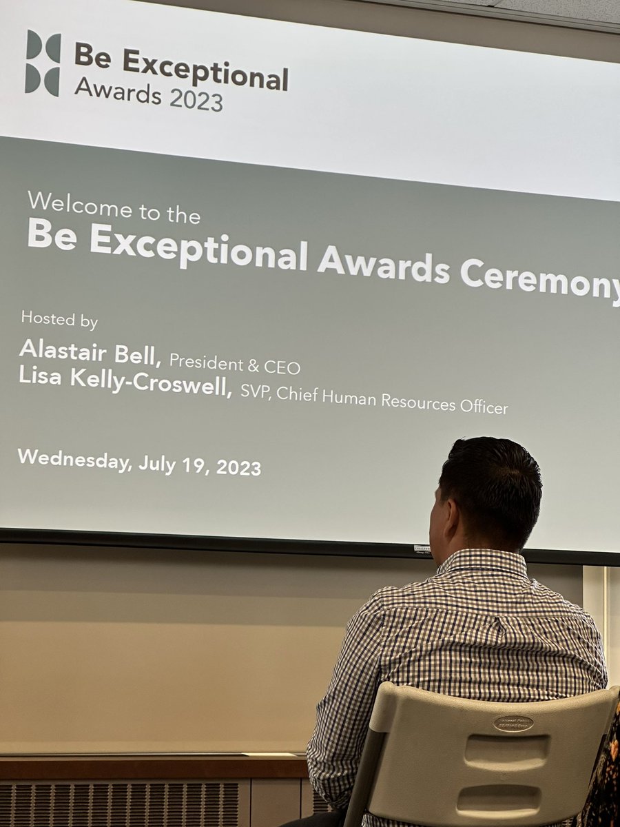 That’s my residency lil sib <a href="/AmundamsAnatomy/">Amundam Mancho, MD MPH</a> getting recognized as a “Be Exceptional” Awardee at <a href="/The_BMC/">Boston Medical Center</a>. What a joy it’s been to work alongside her the last few weeks, learning from her compassion, grace, warmth and remarkable clinical skills. We are so proud of you!!!