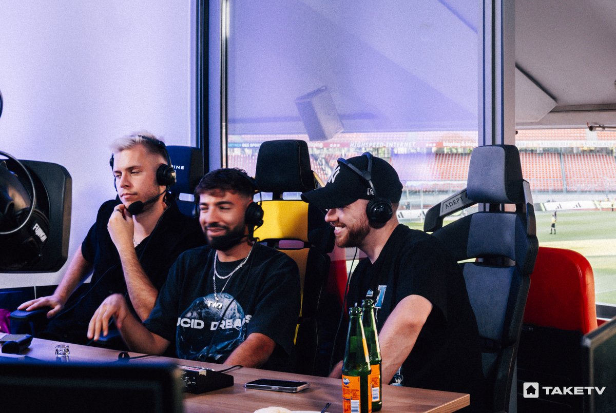 You know, we can also do competitions without a mouse! 😎

Together with <a href="/sportfiveagency/">SPORTFIVE</a>, we were able to support <a href="/SQVAD/">Limitir</a> in streaming the pre-season friendly match between <a href="/1_fc_nuernberg/">1. FC Nürnberg</a> and <a href="/Arsenal/">Arsenal</a> on YouTube.

Was pretty cool to witness <a href="/Wakezyt/">Wakez</a>, <a href="/proownezyt/">proownez</a> and <a href="/nheisen/">Niklas Heisen</a>