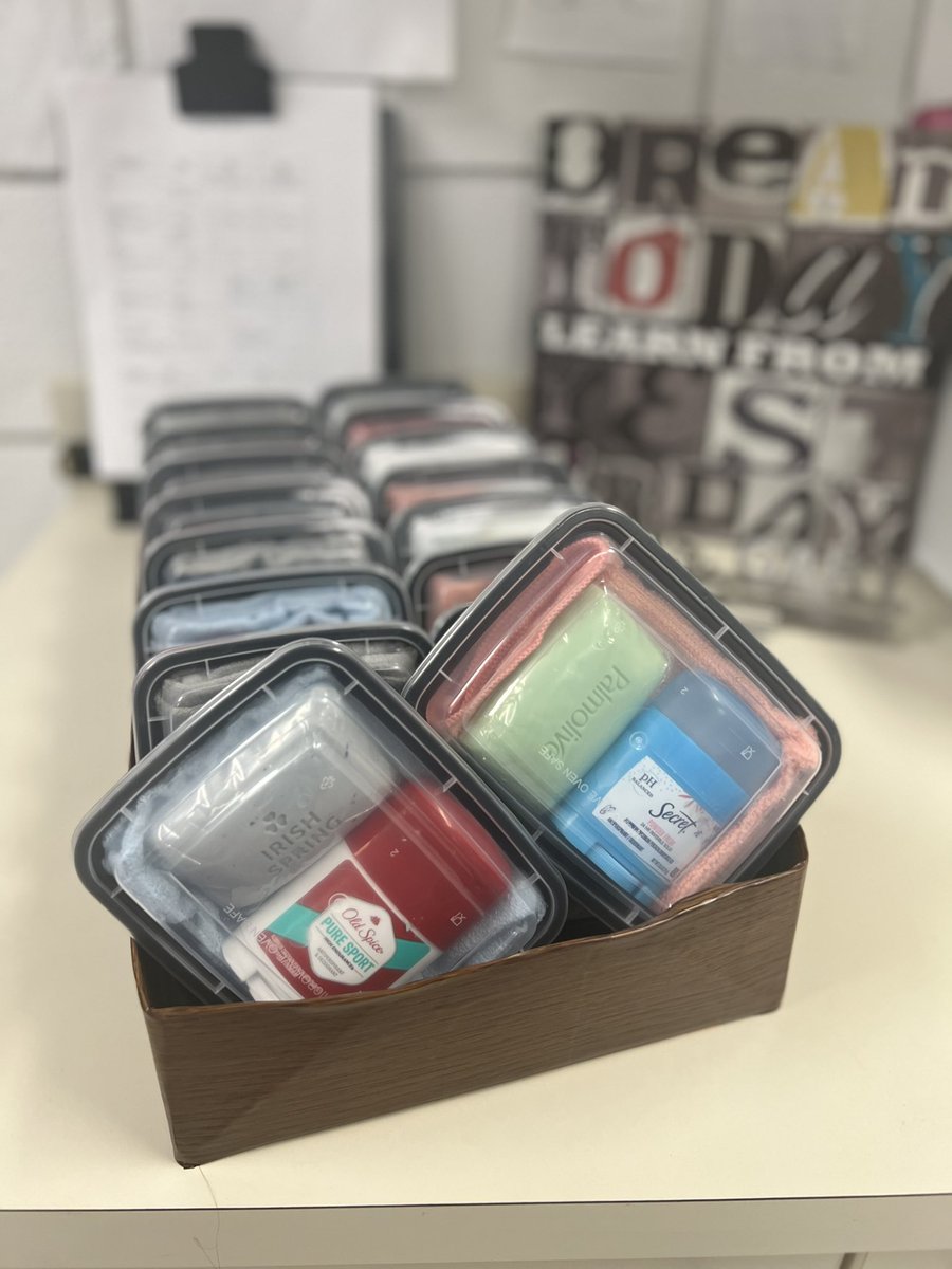 HMS_Couns's tweet photo. @vecedottie has started donation deliveries for the new school year early! We all know when you smell good, you feel good! @HambrickMS_AISD appreciates it 🫶 @almenda09jose https://t.co/4UjaEQBPNm