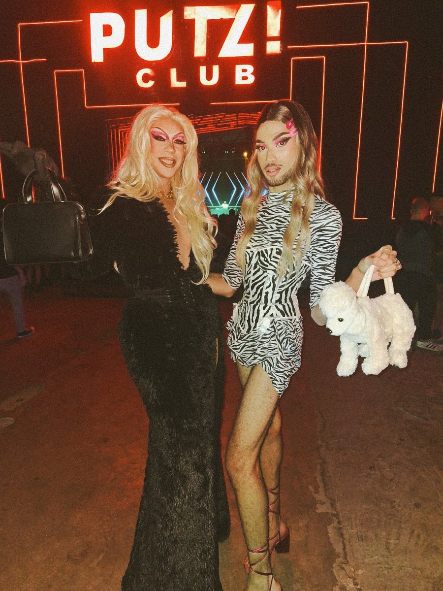 leoskiims's tweet photo. Eu com a maior do Brasil 💖@mrsdesireebeck https://t.co/9rXDWeSwQH