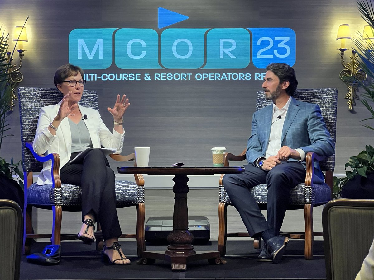 GCSAACEO's tweet photo. Award-winning golf writer + @FirePitStories co-creator, @AlanShipnuck, kicked off @TheNGCOA’s #MCOR23 sharing his behind-the-scenes look about Phil M, LIV &amp; PGA TOUR, where he thinks it will go + interview by @SuzyWhaley (who’ll be keynoting @GCSAA’s Women’s Leadership Academy)! https://t.co/4B7oIYVnsB