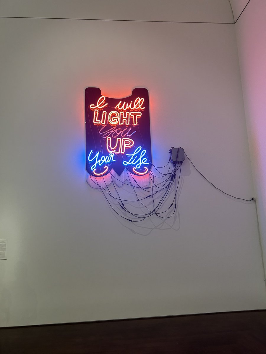 BunmoreIsland's tweet photo. 📍 Blanton Art Museum https://t.co/kqGdqHDwJa