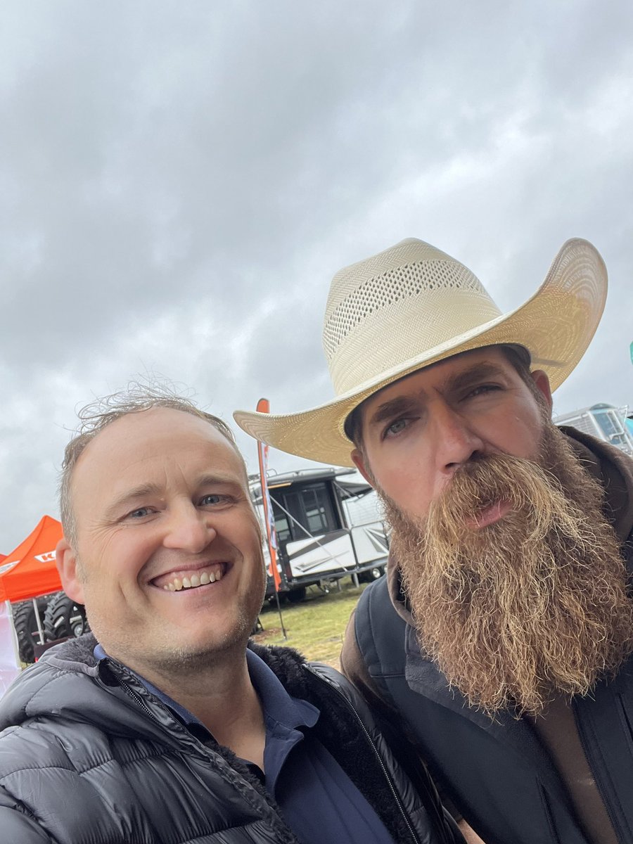 Ran into <a href="/QuickDickMcDick/">QuickDickMcDick 🇨🇦</a> at #aginmotion yesterday. Pretty down to earth guy. It was fun to compare video tips and strategies for a minute.