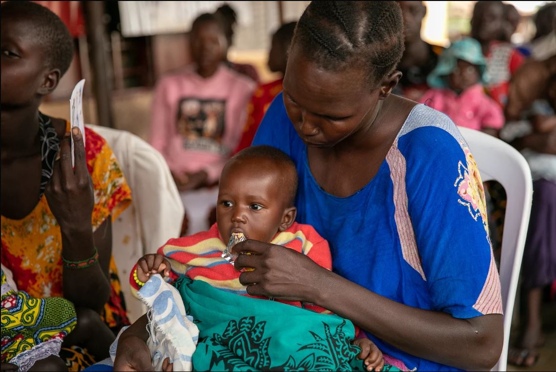 unicefssudan's tweet photo. Nutrition is essential for a child's growth and health.

@unicefssudan continues to work to improve #health outcomes for young children through integrated health &amp; #nutrition services, thanks to @USAIDSouthSudan, @FCDOGovUK @CanadaDev @BMZ_Bund through @KfW_int &amp; @OCHASouthSudan https://t.co/dhSc2oRFXe