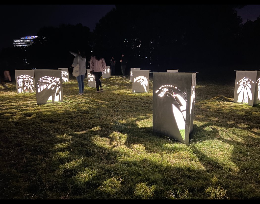 Coming soon 7/24 - 8/28: Tessellate by Artist Oliver Lewis. An immersive illuminated experience where you can animate the shadows of the 1000-square-foot artwork by spinning dials on the sculptures.

Learn More: raleighnc.gov/arts/events/te…

#SEEKRaleigh <a href="/Raleigh_Arts/">Raleigh Arts</a> <a href="/dixconservancy/">Dix Park Conservancy</a>