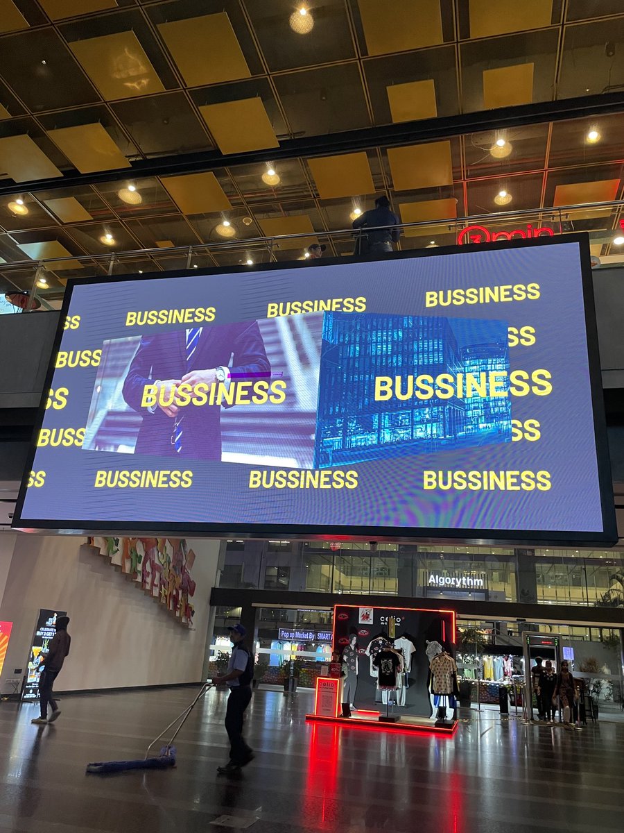 tbstalks's tweet photo. Just “bussiness” https://t.co/5bDnNdnirc
