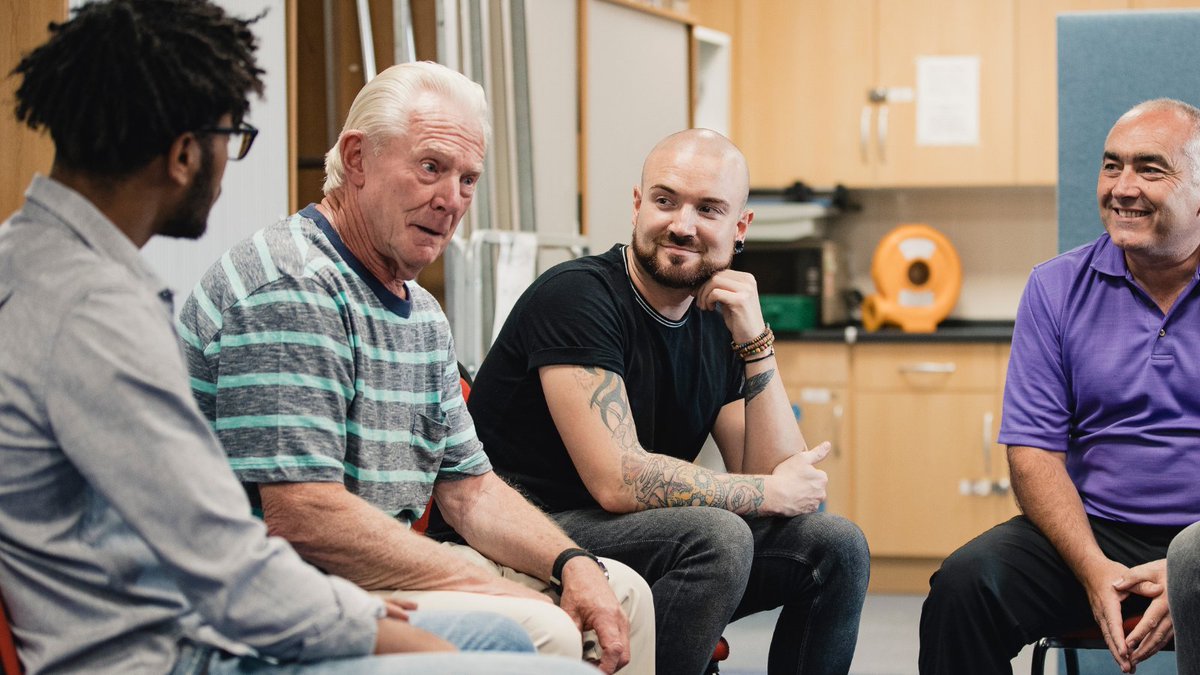 🧵1/2

Did you know that the psychological effects of a cancer diagnosis are often felt long after treatment has finished?

By providing appropriate and timely psychosocial support services across south east London, we can help cancer patients to live well.