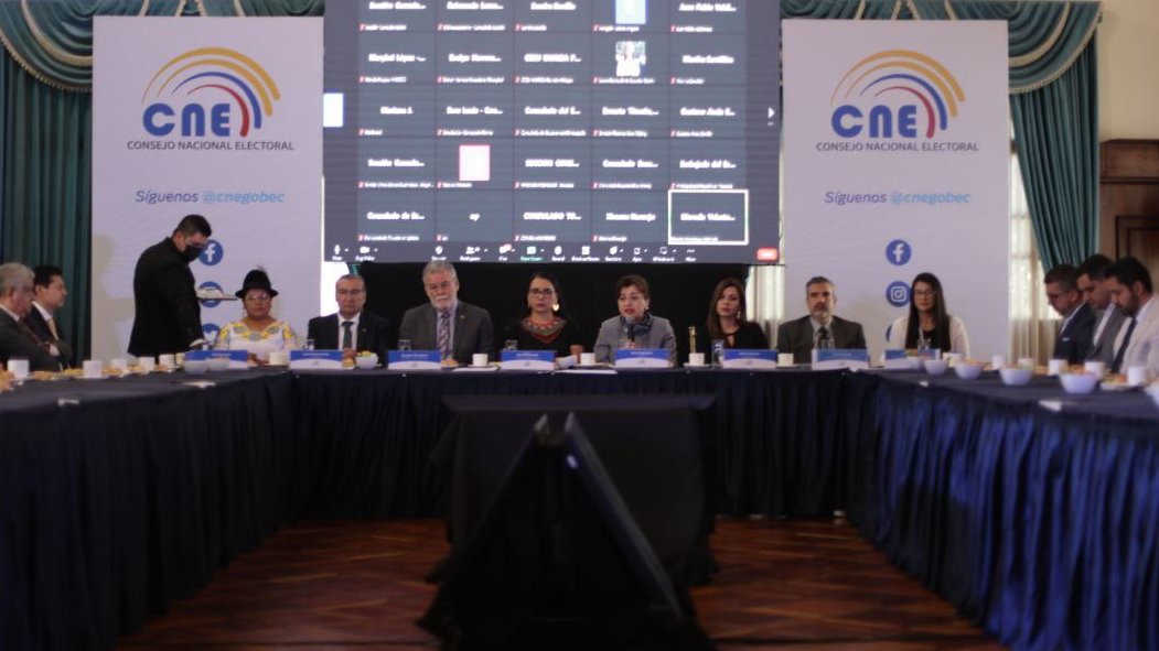 cnegobec's tweet image. #ConversatorioVotoTelemático 🌐 | #StalinCardona, funcionario electoral, destaca que el #VotoTelemáticoEnElExterior cumple con los principios democráticos, es universal y está a disposición de los compatriotas empadronados en el exterior. 🗳️