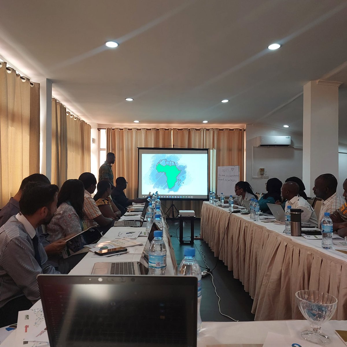 AfricFertilizer's tweet photo. In this time of #fertilizercrisis, we remain committed to providing critical fertilizer data. 
@AfricFertilizer, @DGateway &amp; its partners are meeting in #DaresSalaam/ to validate #fertilizerdata on #production, #import and #export, #apparentconsumption &amp; trade in 🇹🇿, 🇷🇼, 🇧🇮 &amp; 🇺🇬. https://t.co/knnI5S15d2