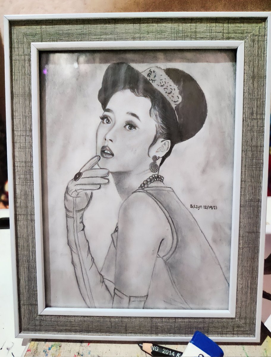 Bitzyn_does_art tweet picture