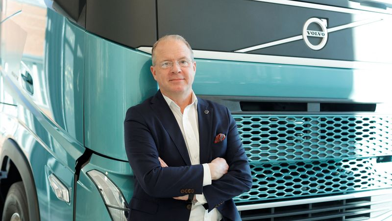 AUSGLOBALUK's tweet photo. Truck maker Volvo raises market outlook after Q2 profit jump

Visit: https://t.co/pyt3HB8UHa 

#Volvo #TruckMaker #MarketOutlook https://t.co/PEqbHWt930