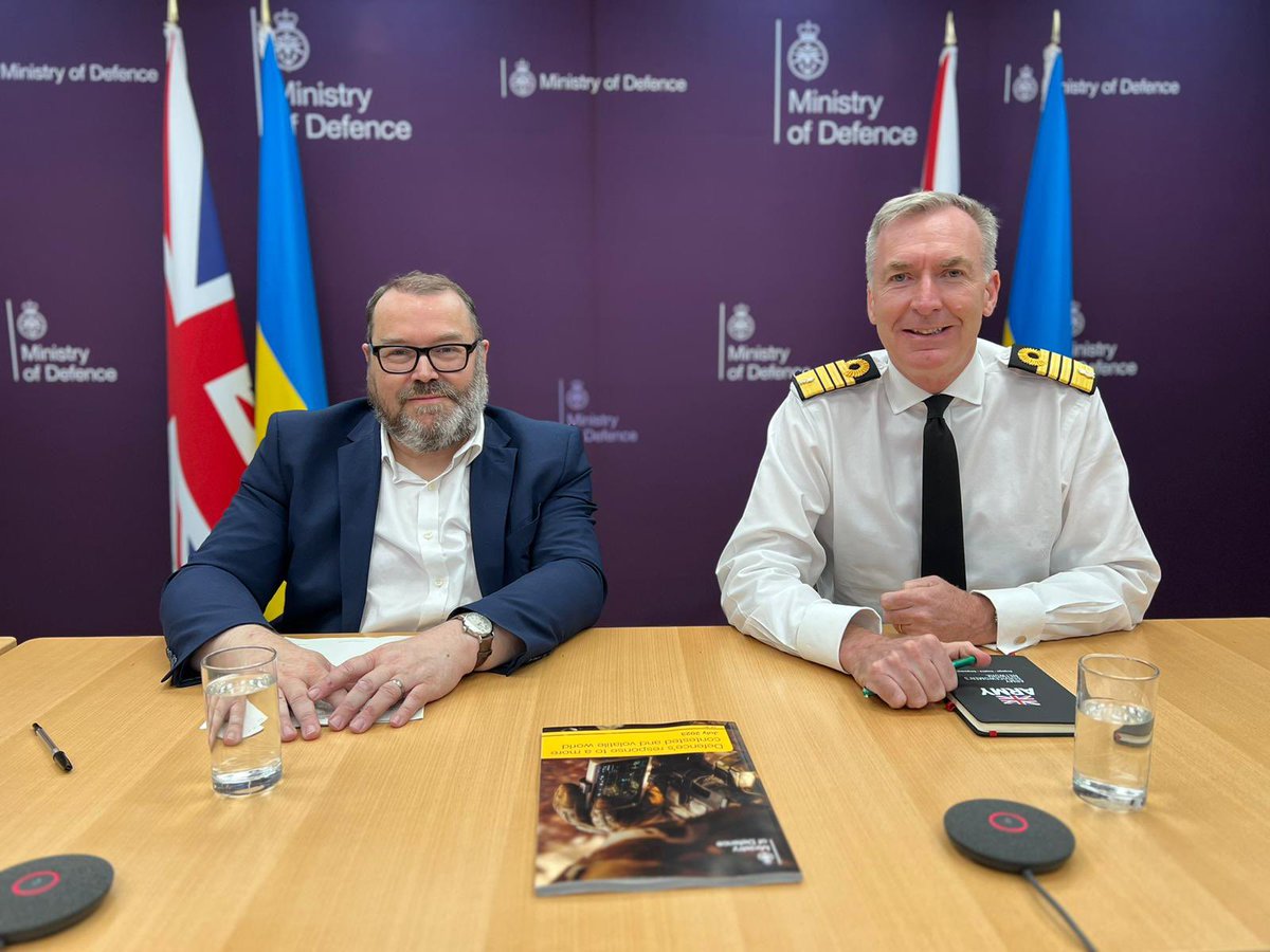 Good to join @PermSecMOD to talk to military & civilian staff about the Defence Command Paper Refresh. Confirming the importance of nuclear, NATO & modernisation, while focusing on: ▪️Better support for our people ▪️Improved acquisition ▪️Science & tech ▪️Increased productivity