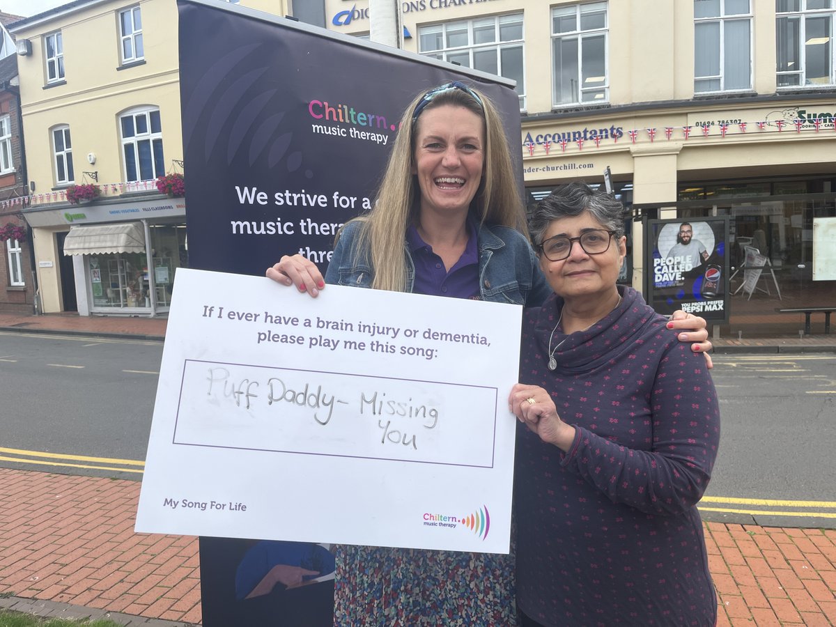 ChilternMusic's tweet photo. 🎶Song for Life Launch!🎶
Today we launched "Song for Life" in Chiltern's 'hometown' of Chesham! We had such a great day discovering what people's songs would be. 

Find out more and discover your Song for Life here 👉https://t.co/0ntUzUkFYK #MySongForLife https://t.co/Alj98C1JPT