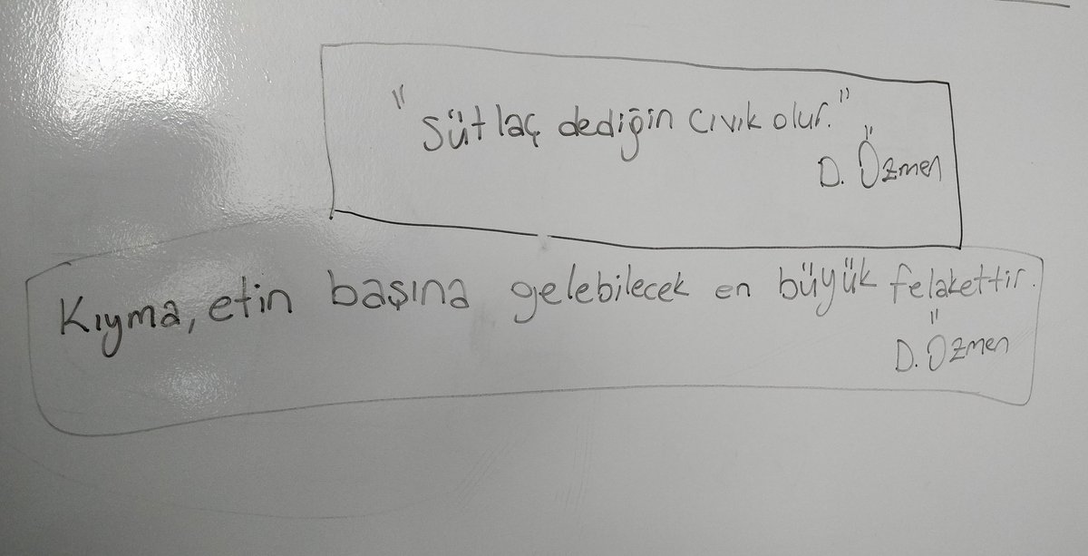 Birisi sözlerimi duvarlara yazmaya başlamış