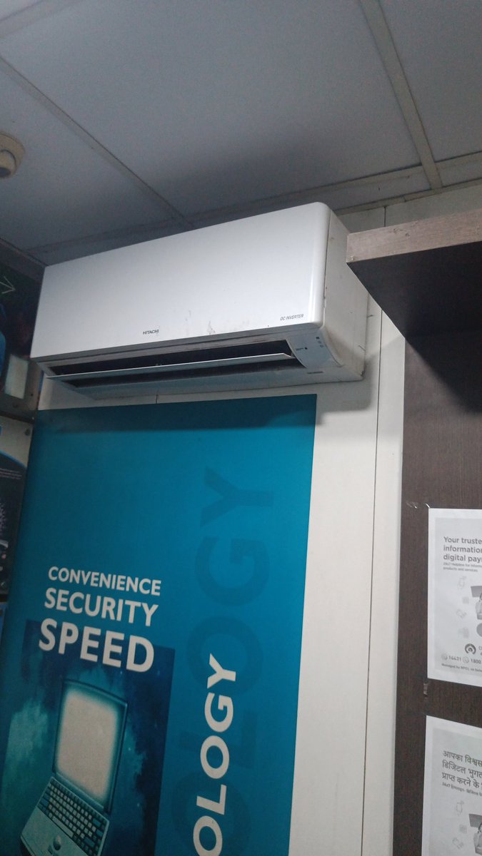 vishallahabadi's tweet image. @YESBANK both ACs not working in ATM at South Campus, Delhi

#ACnotWorking