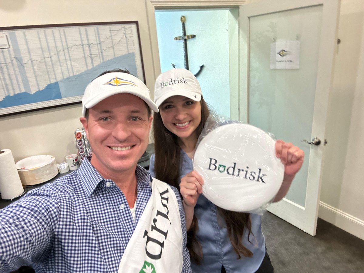 budrisk_ins's tweet photo. Don't forget to snap a selfie and share your Budrisk merch with us. Use the hashtag #Budriskmerch and tell us how you're rocking your Budrisk gear. We can't wait to see you looking fabulous and representing the brand!

#Budriskmerch #cannabiscommunity #frisbee https://t.co/1QUpyFaxPO
