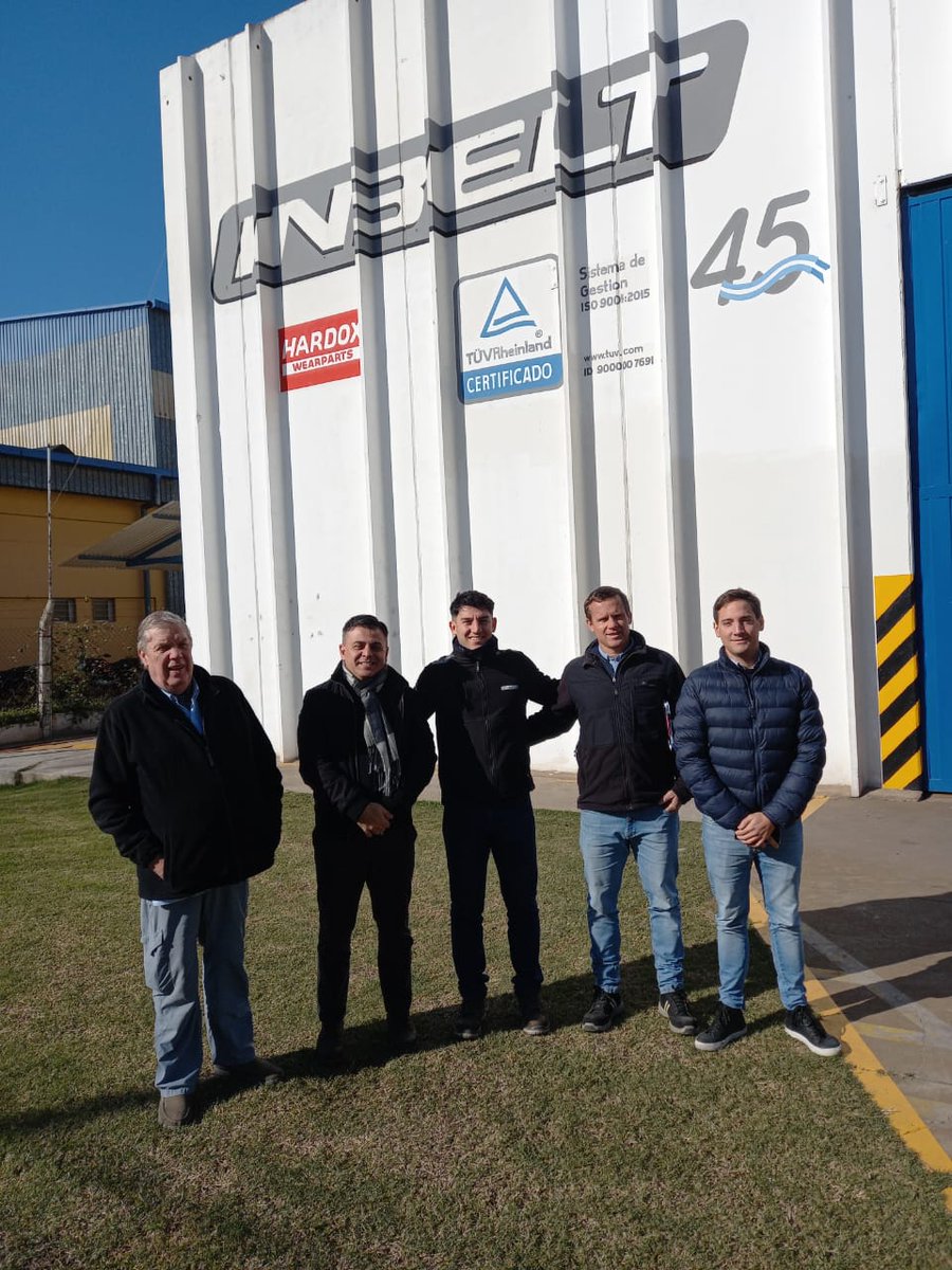 Desde la Secretaria de comercio exterior junto a @pabloruizi visitamos la firma inbelt donde fuimos recibidos por  sus dueños Ricardo y Maximo. 
Inbelt es una empresa Rosarina con mas de 45 años en el mercado, una de sus divisiones principales es la division minera.