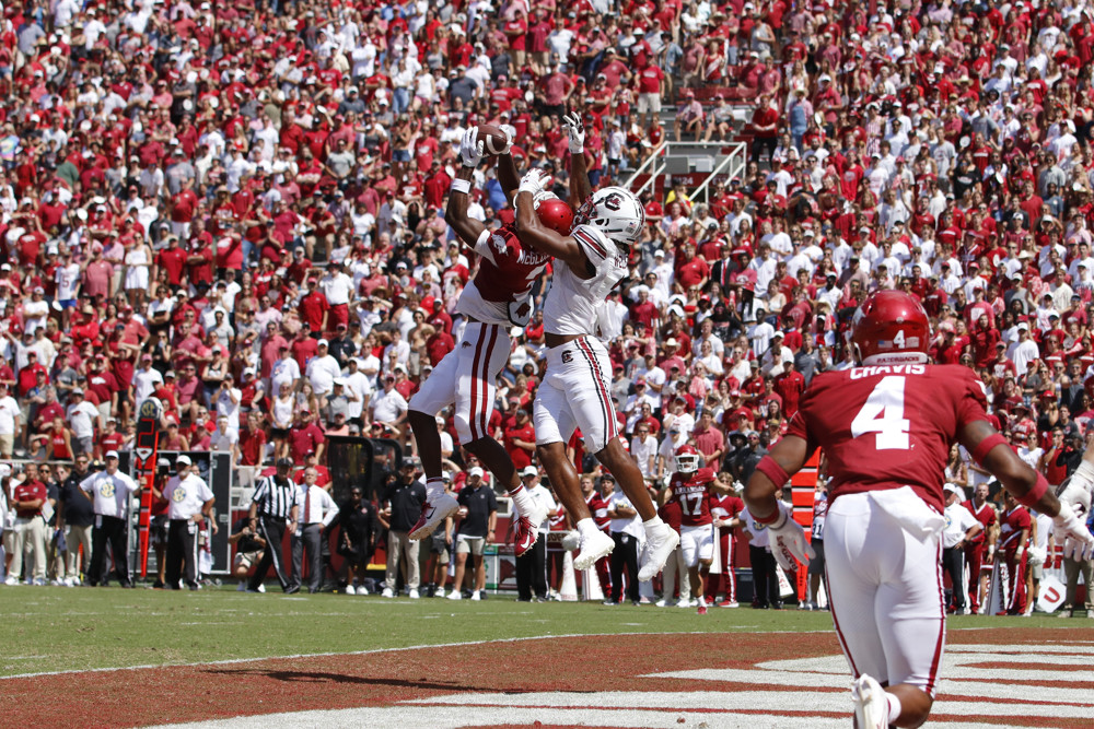 football_sis's tweet image. SIS Preseason All-SEC Cornerback: Dwight McGlothern (@nudiemcglothern)

The Arkansas (@RazorbackFB) CB went a little under the radar last season despite leading the SEC in Coverage Total Points 🤔

Could we see a repeat performance?

#ONERazorback